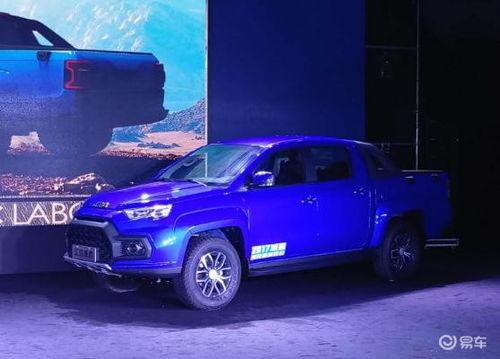 国产域虎7越野视频,国产硬派SUV的极限挑战之旅